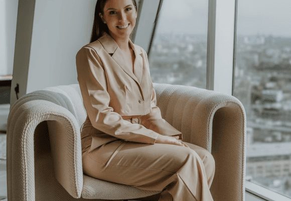 Katie, Aura Mortgages adviser in Grimsby